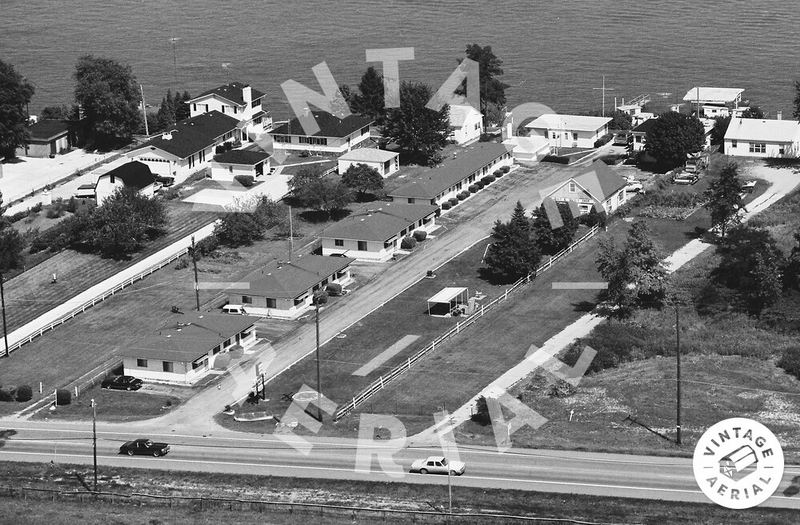 St Clair River Lodge - 1983